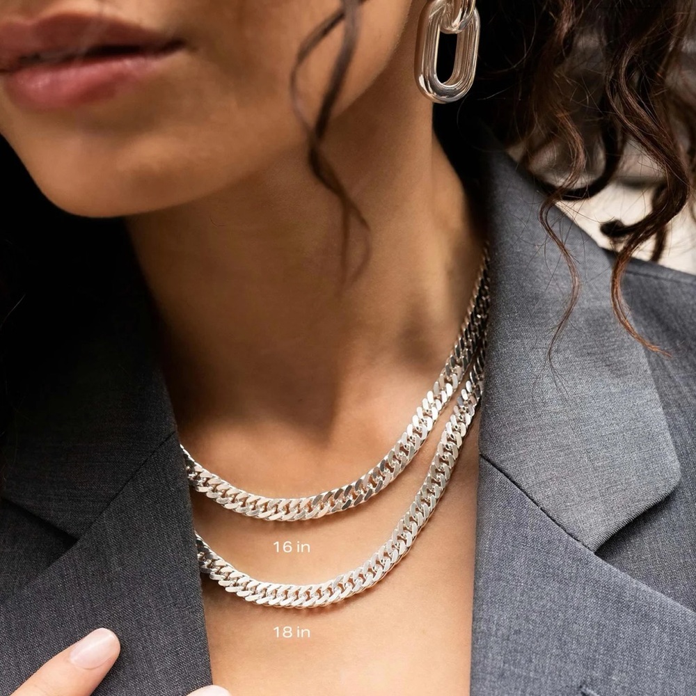 NWOT Ring Concierge Jumbo Curb Chain Necklace 18”